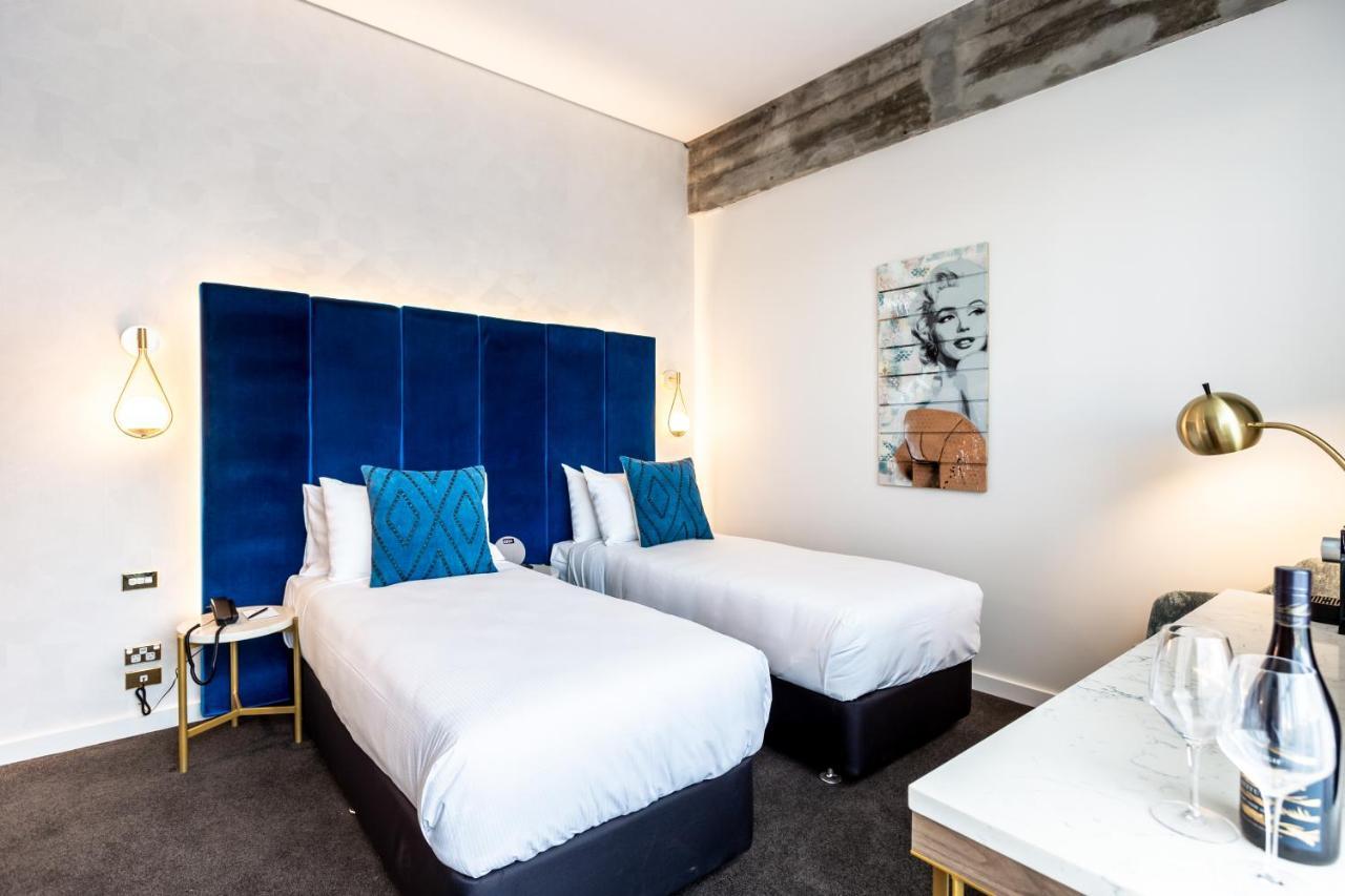 The Muse Christchurch Art Hotel Buitenkant foto