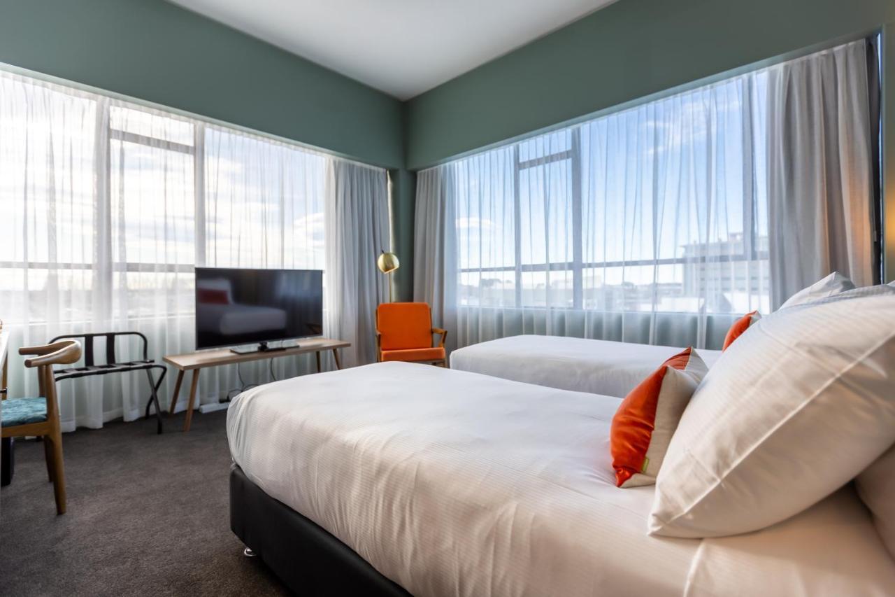 The Muse Christchurch Art Hotel Buitenkant foto
