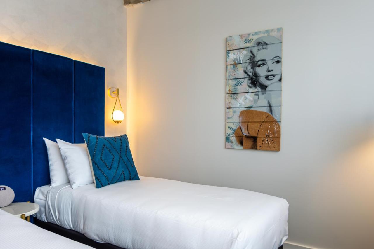 The Muse Christchurch Art Hotel Buitenkant foto