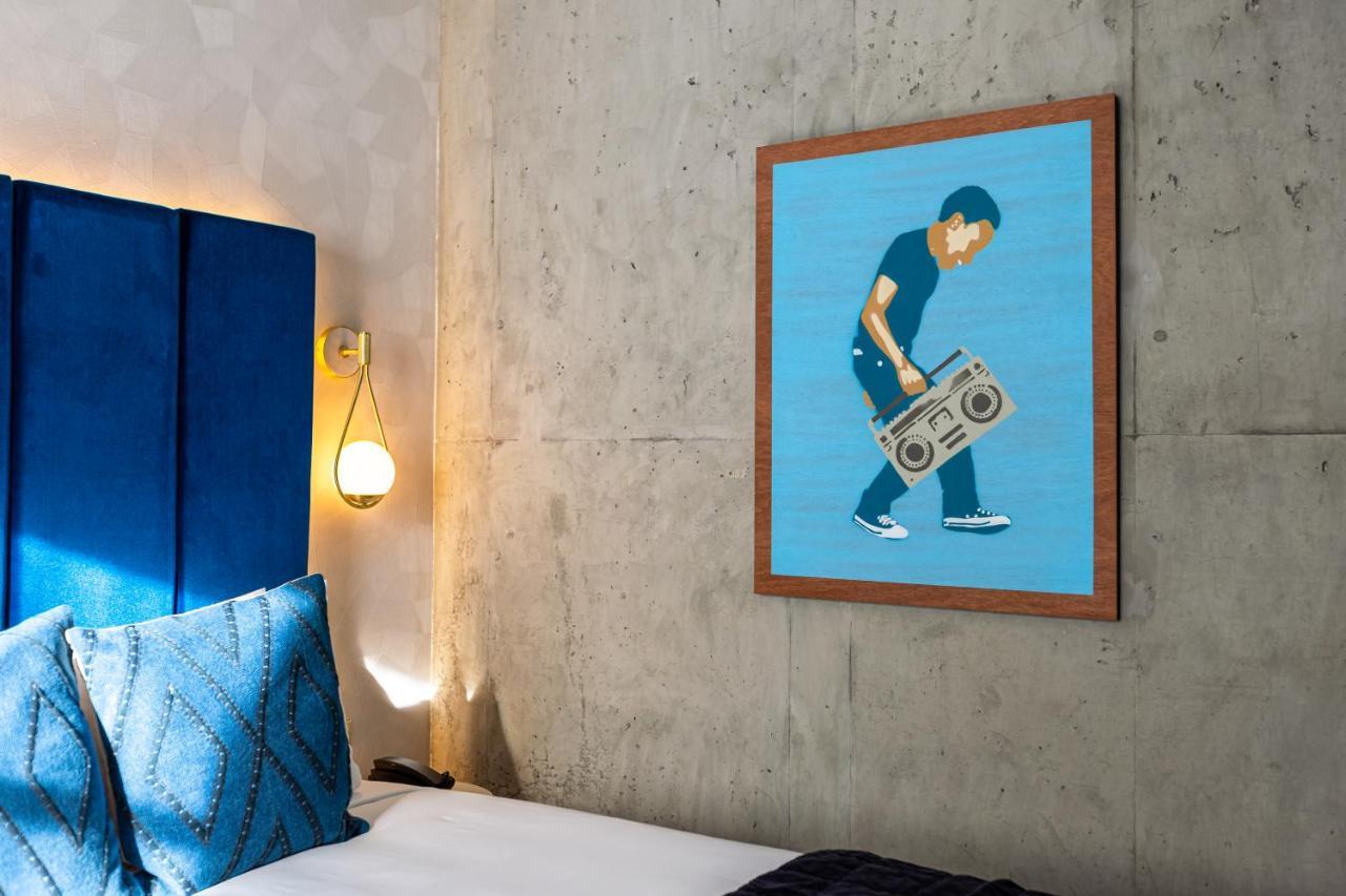 The Muse Christchurch Art Hotel Buitenkant foto